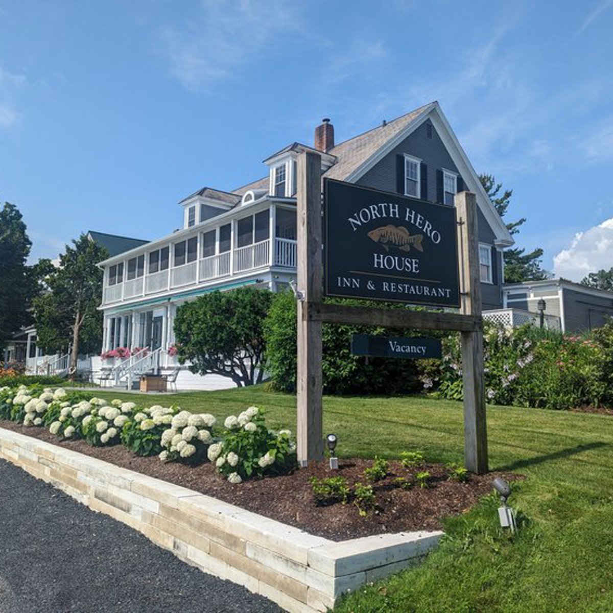 The North Hero House Inn & Restaurant